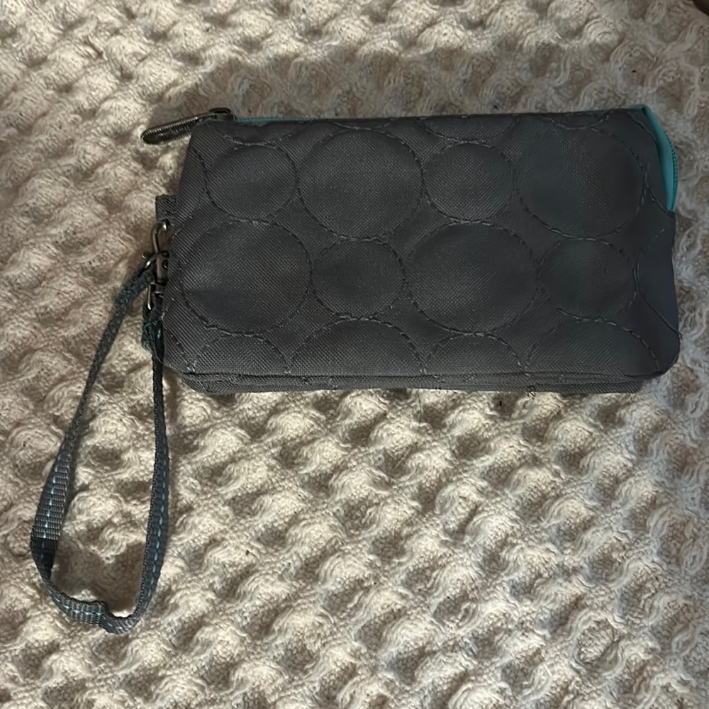 Vary You by Thirty One Grey and Teal Quilted Wristlet Purse Wallet OS